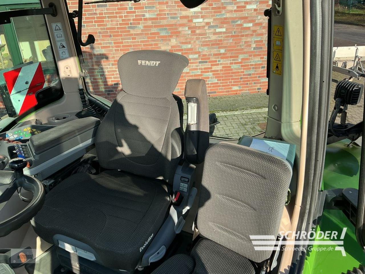 Traktor del tipo Fendt 722 VARIO S4 PROFI PLUS | CARGO 5X/85, Gebrauchtmaschine en Friedland (Imagen 21)